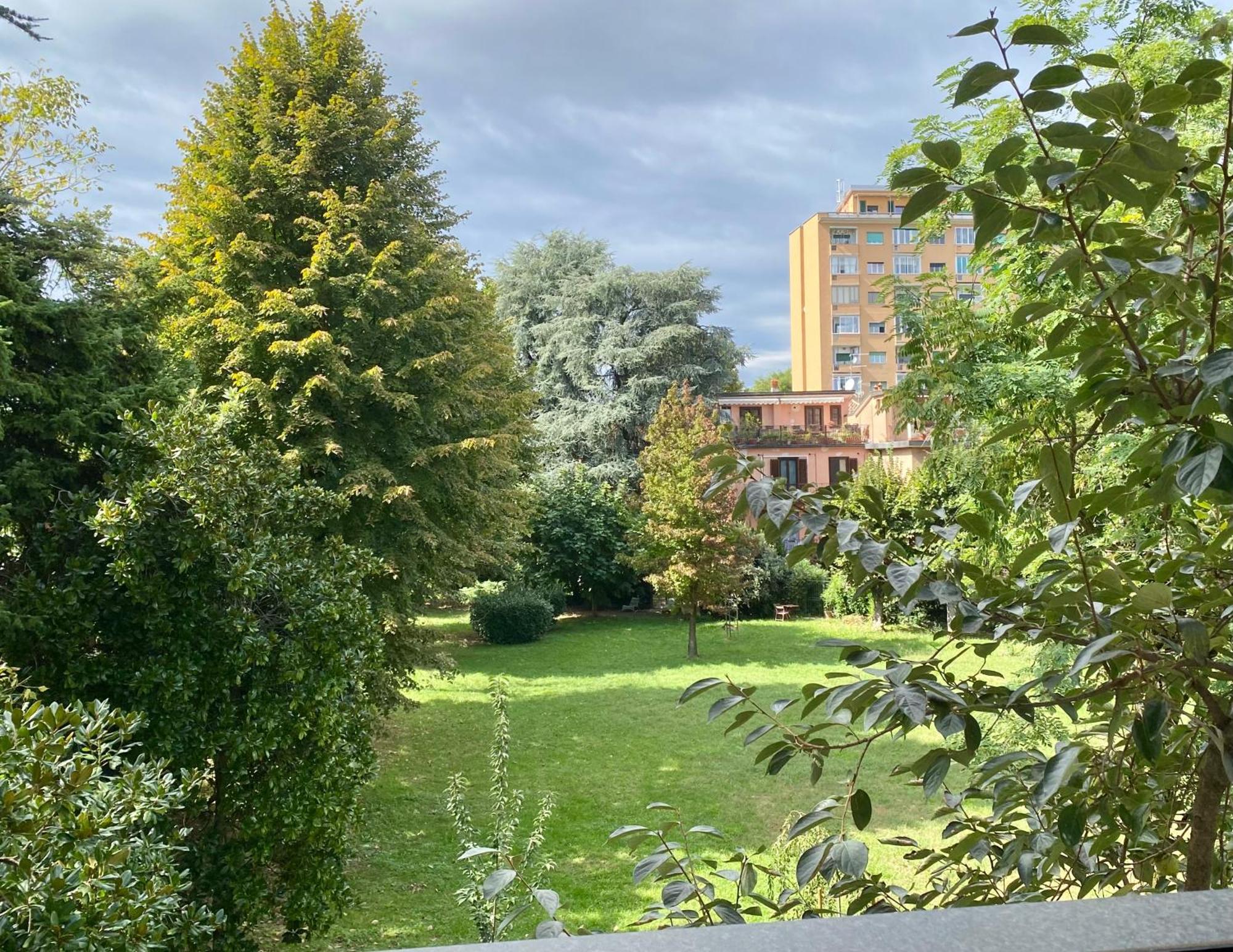 Bed and Breakfast The Luxory Cat Milano Esterno foto