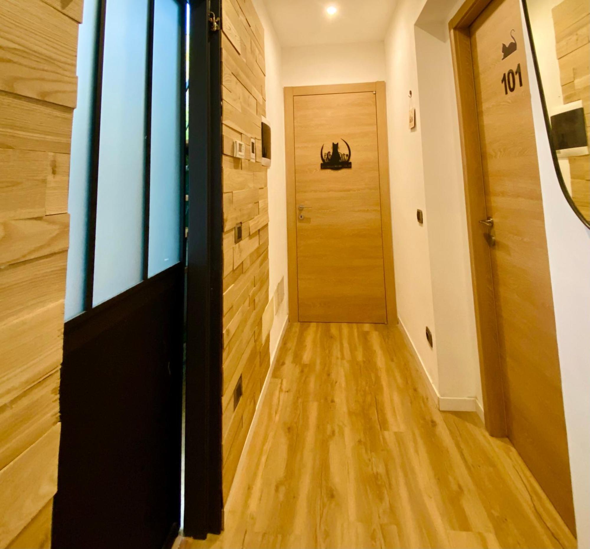 Bed and Breakfast The Luxory Cat Milano Esterno foto